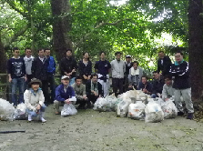 写真：安謝川クリーン作戦1
