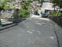 写真：松城中学校東側線（整備後）