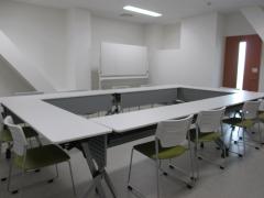 写真：会議室の様子4