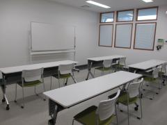 写真：会議室の様子7