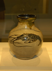 写真：壺屋焼き