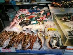 写真：エビなど