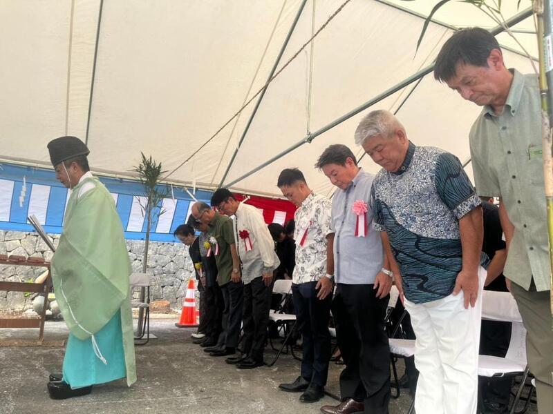 写真：棟下式の様子