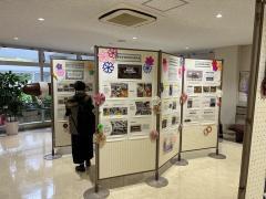 写真：パネル展の様子2