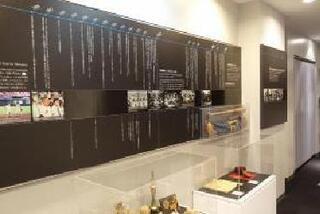 写真：年表の展示