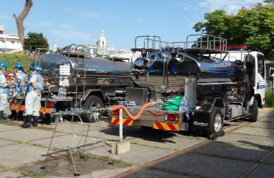 写真：仮説給水栓設置の様子2