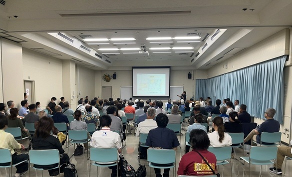 写真：市民説明会（令和7年4月30日）