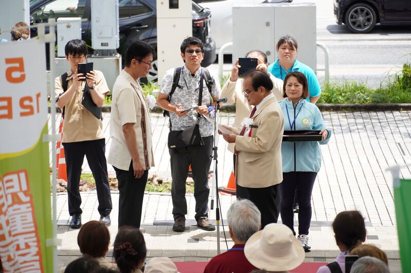 「1日民生委員・児童委員」委嘱状交付式の様子