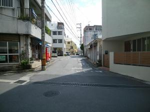 狭い道路の写真5